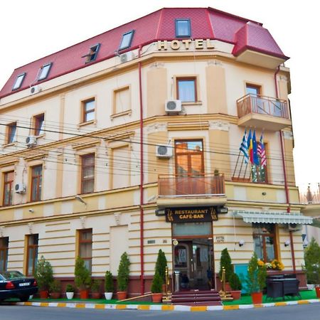 Hotel Papu Bucarest Exterior foto