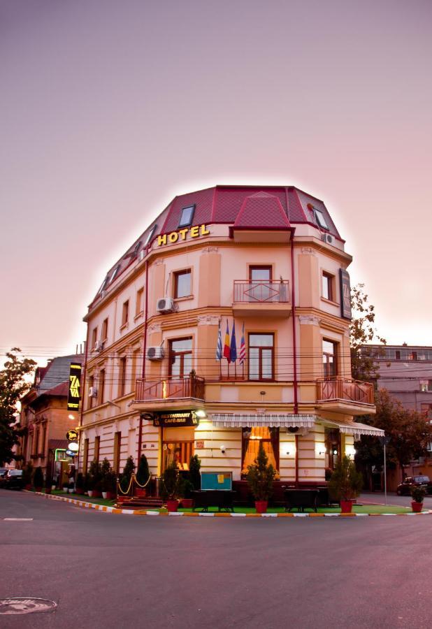 Hotel Papu Bucarest Exterior foto